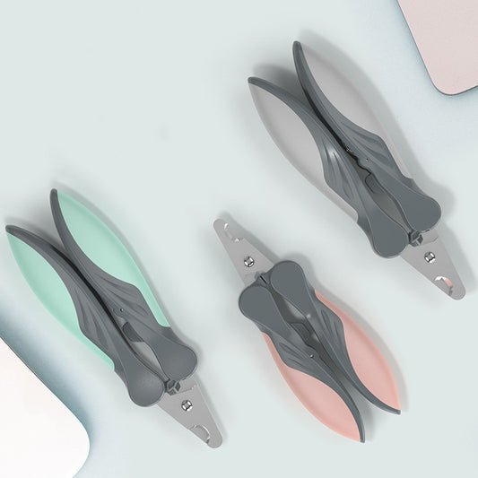 nail clippers